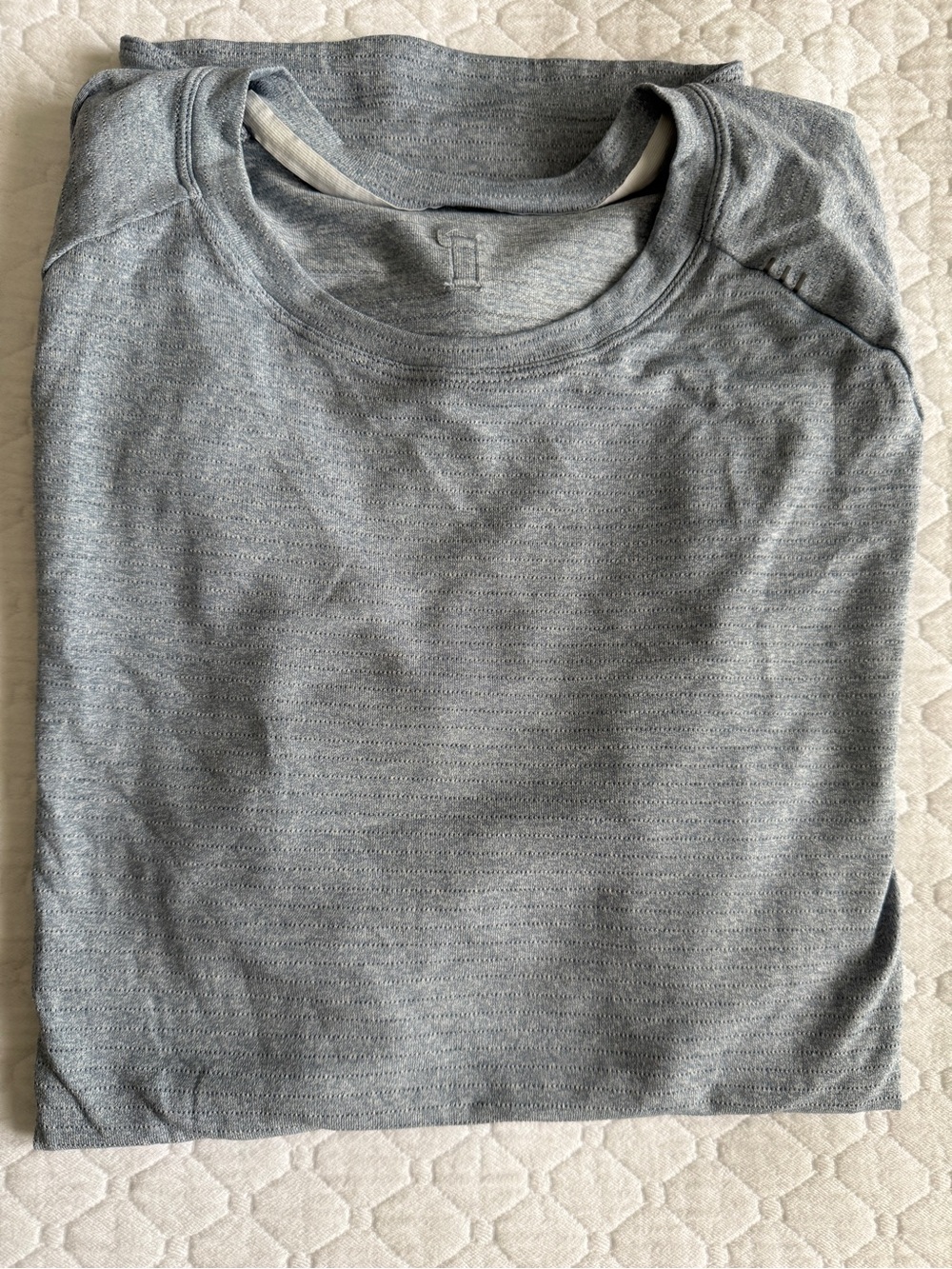 lululemon athletica Blue/Gray Short Sleeve Crew Tee - Picture 4 of 4